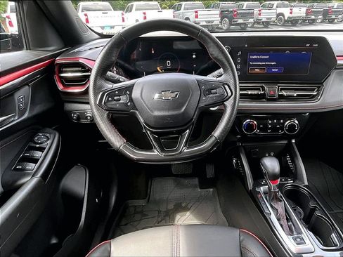 Used 2024 Chevrolet TrailBlazer RS w/ Driver Confidence Package AWD/4WD image 16