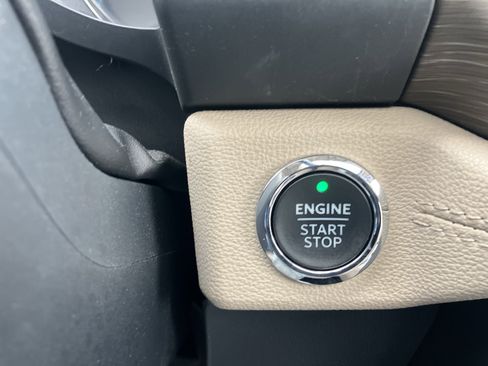 Used 2024 Ford Expedition Max Limited AWD/4WD image 32