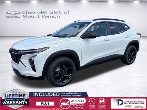 New 2026 Chevrolet Trax LT w/ Driver Confidence Package FWD image 1