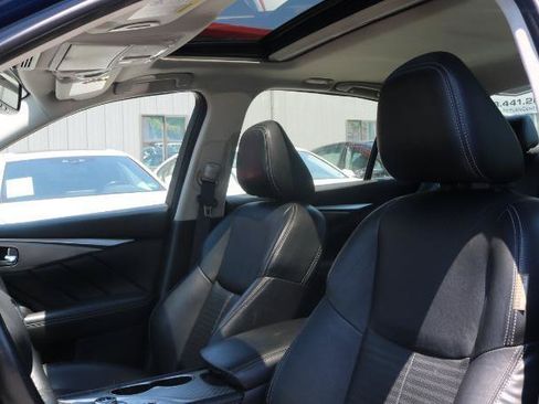 Used 2019 INFINITI Q50 Signature Edition AWD/4WD image 8