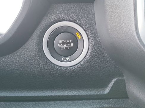 Used 2022 RAM 1500 Big Horn image 12