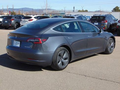 Used 2019 Tesla Model 3 Long Range image 4