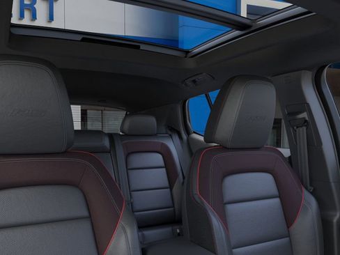 New 2025 Chevrolet Equinox EV RS image 24