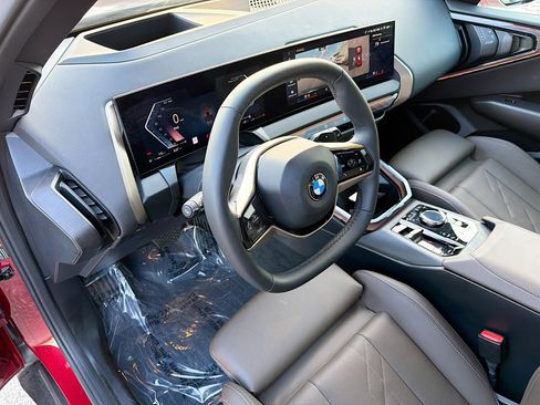 Used 2025 BMW X3 xDrive30i AWD/4WD image 25