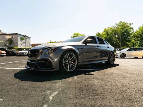 Used 2018 Mercedes-Benz E 63 AMG S image 8