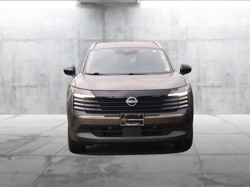 Certified 2026 Nissan Kicks SV FWD image 4