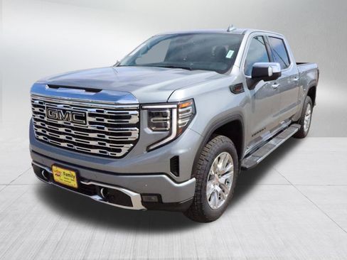 New 2026 GMC Sierra 1500 Denali w/ Technology Package AWD/4WD image 3