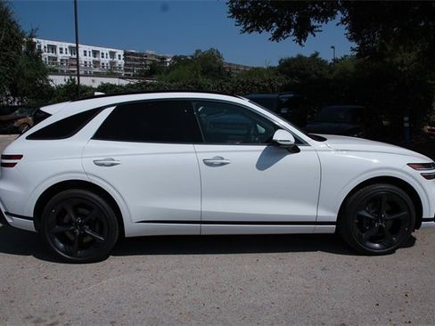 New 2026 Genesis GV70 2.5T Sport Prestige image 4