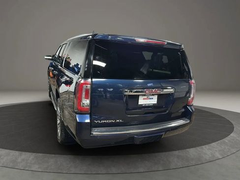 Used 2017 GMC Yukon XL Denali w/ Open Road Package image 3