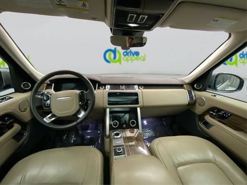 Used 2018 Land Rover Range Rover Supercharged AWD/4WD image 30