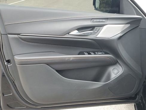 Certified 2023 Cadillac CT4 V w/ Technology Package image 25