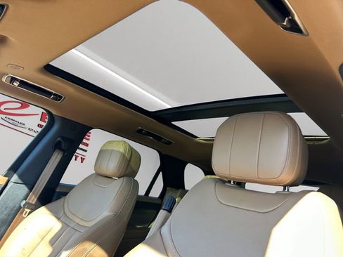 Used 2023 Land Rover Range Rover Sport SE image 26