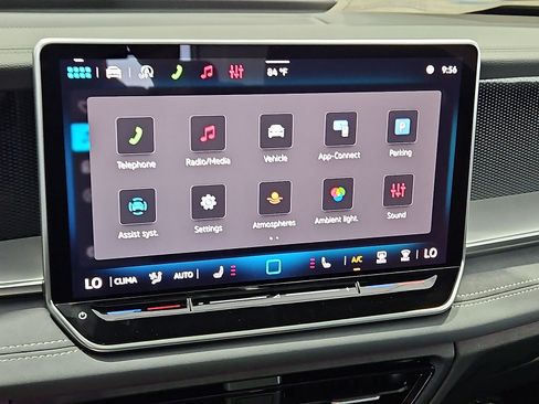 New 2026 Volkswagen Tiguan SE R-Line FWD image 20