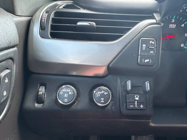 Used 2017 Chevrolet Tahoe Premier AWD/4WD image 28
