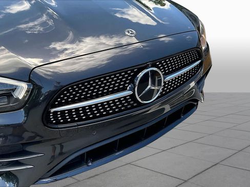 Used 2021 Mercedes-Benz E 450 4MATIC Sedan image 30