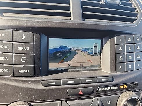 Used 2018 Ford Explorer XLT FWD image 24