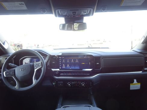 New 2026 Chevrolet Silverado 2500 LT w/ Trail Boss Package AWD/4WD image 23