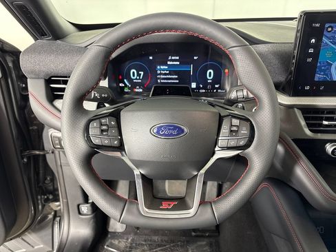 New 2026 Ford Explorer ST RWD image 18