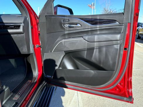 Used 2022 Cadillac Escalade Sport w/ Touring Package image 16