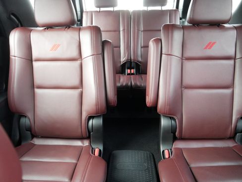 Certified 2024 Dodge Durango GT image 13