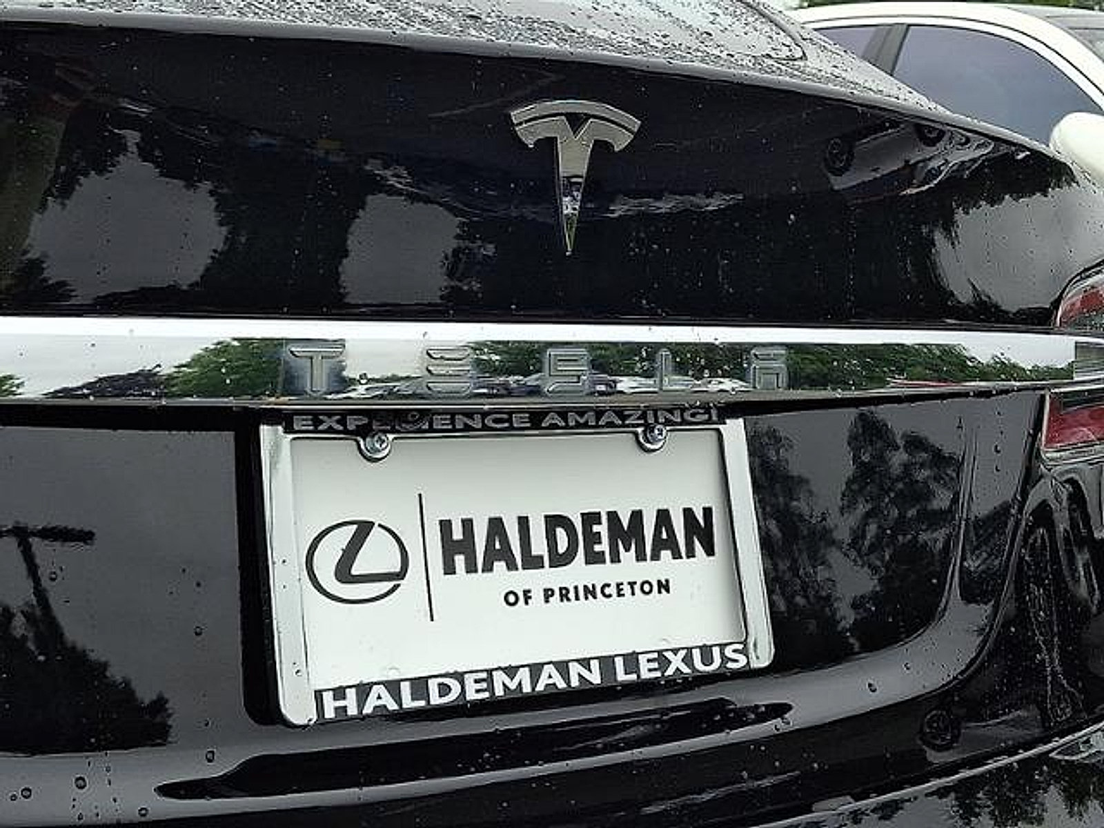 Used 2016 Tesla Model S RWD image 33