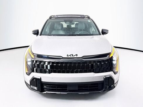 New 2026 Kia Sportage X-Line w/ X-Line Premium Package AWD/4WD image 2