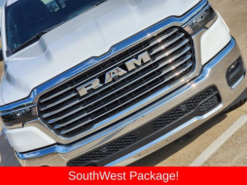 Used 2025 RAM 1500 Laramie AWD/4WD image 14