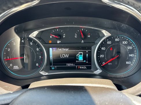 Used 2018 Chevrolet Malibu Premier w/ Premier Sun and Wheel Package FWD image 32