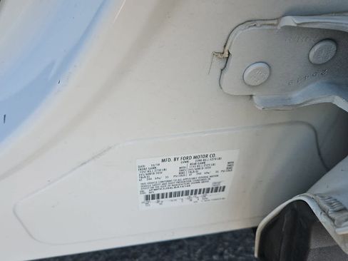 Used 2020 Ford Edge SEL w/ Convenience Package image 21