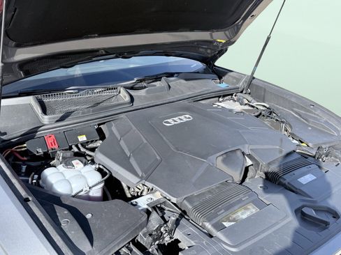 Used 2019 Audi Q8 Premium Plus w/ Premium Plus image 20