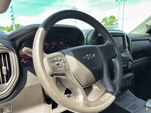 Used 2022 Chevrolet Silverado 1500 Custom w/ Rally Edition AWD/4WD image 31