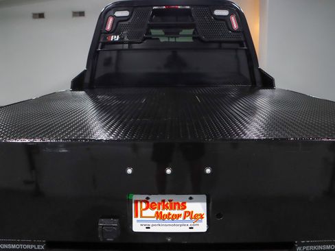 Used 2023 Ford F350 XL w/ XL Chrome Package image 9