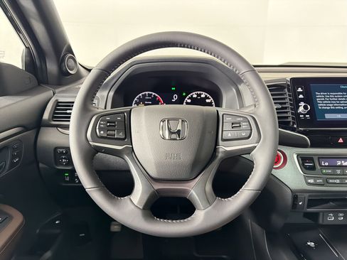New 2026 Honda Ridgeline RTL image 17
