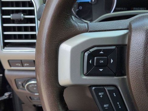 Used 2019 Ford F250 King Ranch w/ King Ranch Ultimate Package AWD/4WD image 12