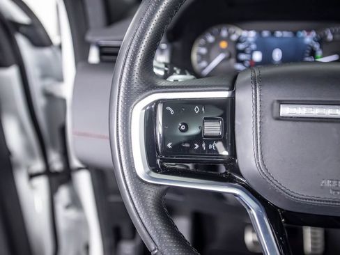 Used 2022 Land Rover Discovery Sport SE R-Dynamic AWD/4WD image 36
