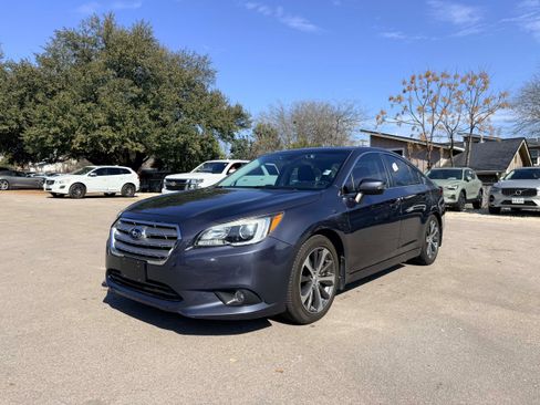 Used 2017 Subaru Legacy 3.6R Limited image 2