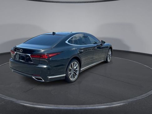 Used 2022 Lexus LS 500 w/ Interior Upgrade Package RWD image 2