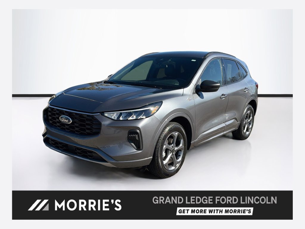 Used 2024 Ford Escape ST-Line w/ Tech Pack #1 AWD/4WD image 1