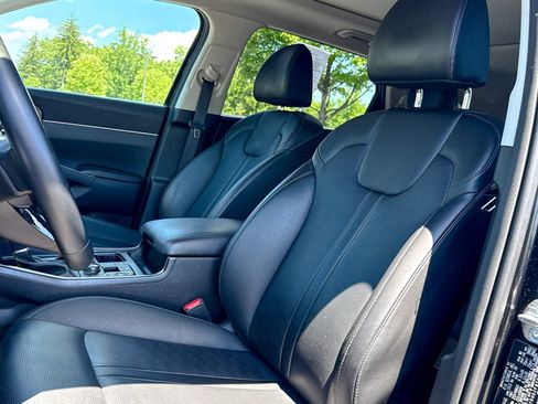 Certified 2025 Kia Sorento X-Line EX AWD/4WD image 15