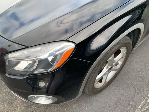 Used 2018 Mercedes-Benz GLA 250 w/ Convenience Package image 2