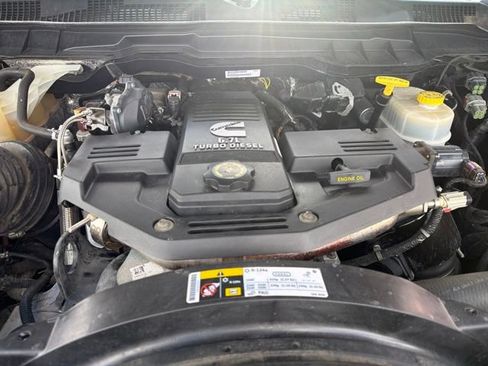 Used 2017 RAM 3500 Laramie w/ Sport Appearance Group AWD/4WD image 34