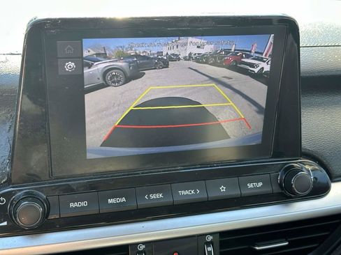 Used 2022 Kia Forte LXS image 21