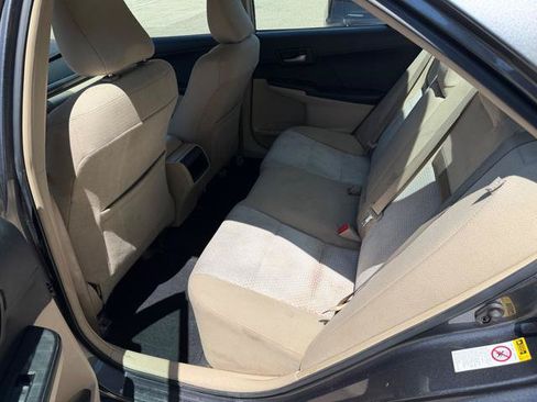 Used 2012 Toyota Camry LE FWD image 6