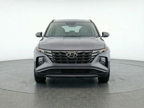 Used 2025 Hyundai Tucson SEL image 2