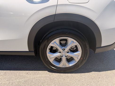 Used 2024 Honda HR-V LX image 8