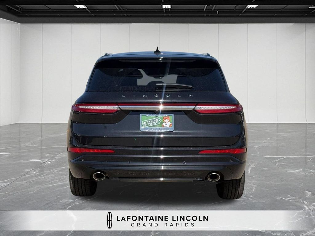 Certified 2025 Lincoln Corsair Reserve w/ Equipment Group 202A AWD/4WD image 4