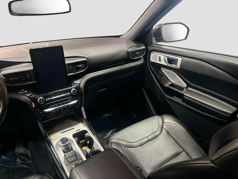 Used 2022 Ford Explorer ST w/ Equipment Group 401A image 24