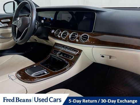 Used 2023 Mercedes-Benz E 350 4MATIC Sedan image 36