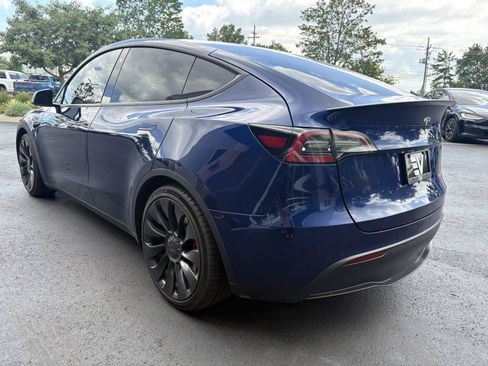Used 2022 Tesla Model Y Performance AWD/4WD image 6