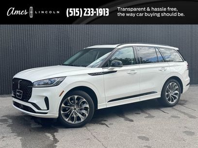 New 2025 Lincoln Aviator AWD w/ Jet Appearance Package